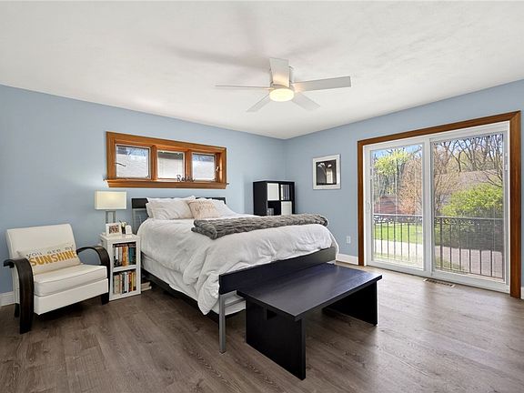 5th image of 3432 Indian Hill Dr