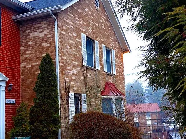 10847 Lockwood Dr, Silver Spring, MD 20901