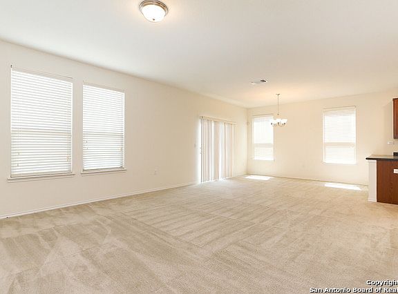 4th image of 7446 BLUEBONNET BAY