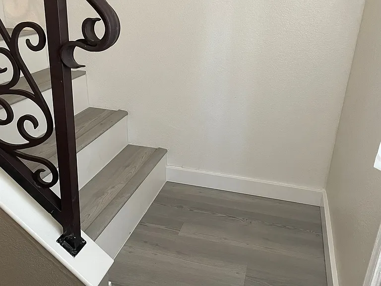 1601 N Saba St #235 — Photo 2