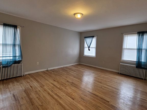 4th image of 517 Winthrop Ave #6-B