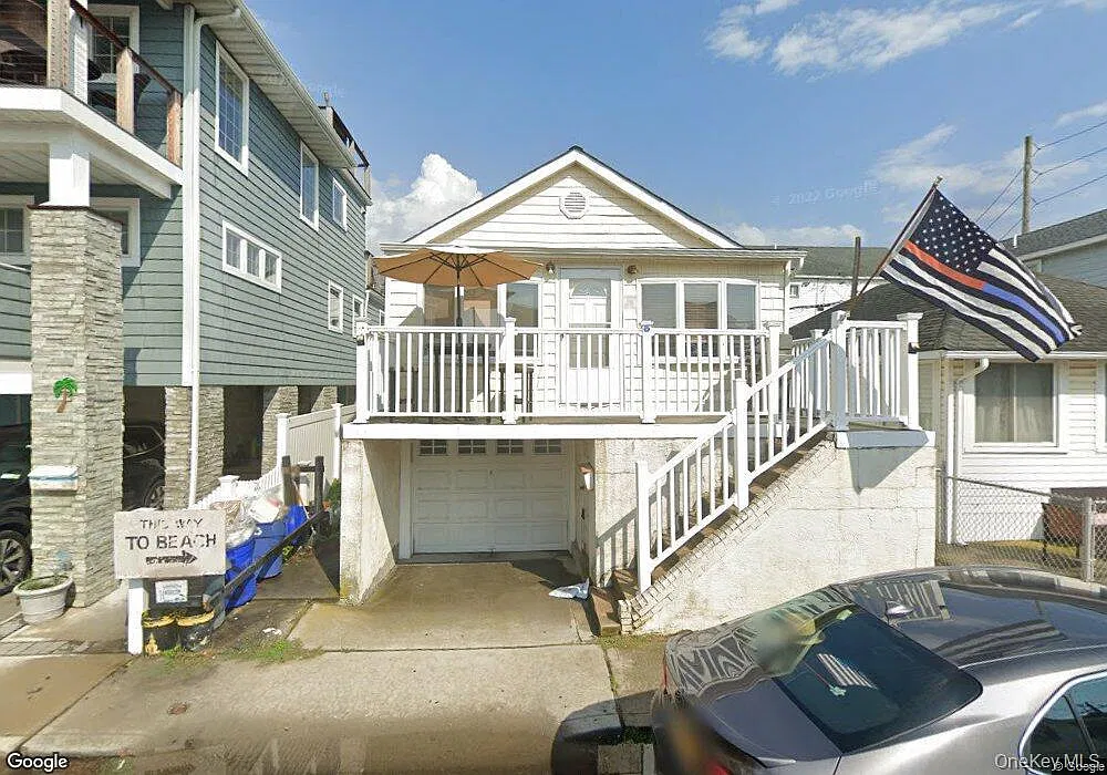 4 bed, 2.0 bath, 1100 sqft, $3,750 — Photo 1