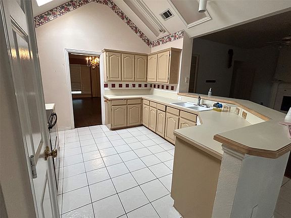 4th image of 509 Drexel Dr
