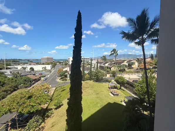 98-501 Koauka Loop #607A, Aiea, HI 96701