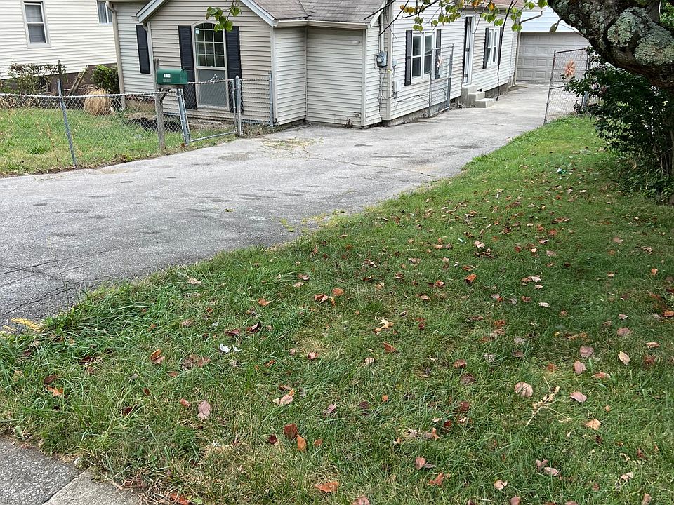 1st image of 124 Withers Ave