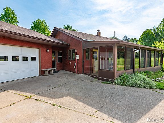 5th image of 7341 S Montcalm Ave
