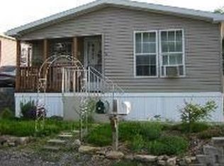 10 Cedar Dr, Franklin, NJ 07416