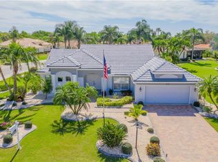 2336 Platinum Dr, Sun City Center, FL 33573