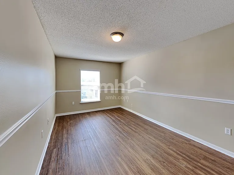 3941 Warbler Dr — Photo 17