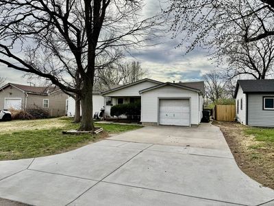 2245 S Millwood St, Wichita, KS, 67213