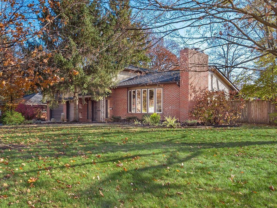 1st image of 807 Marland Dr S