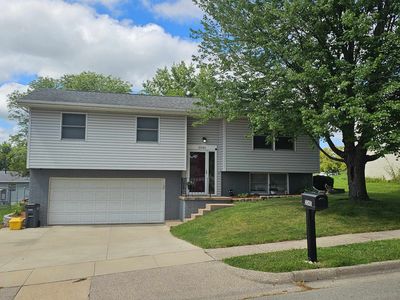 2045 Lagen St, Dubuque, IA, 52002