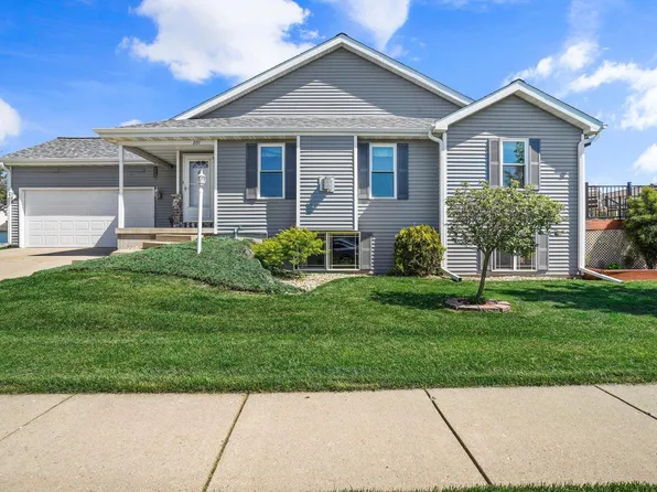 201 Marcie Drive, Brooklyn, WI 53521