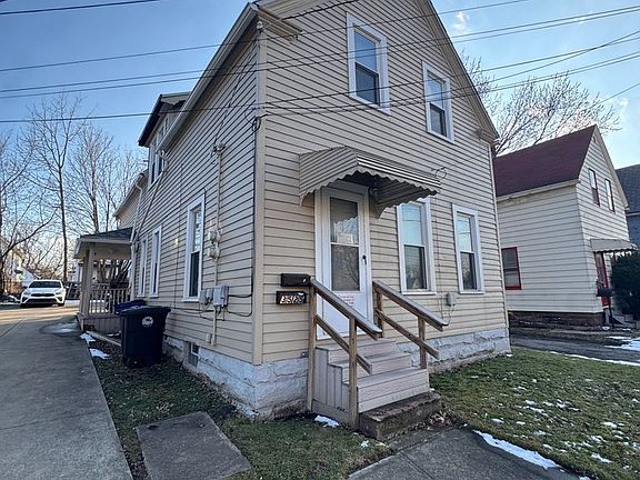 2nd image of 3525 Dawning Ave #Up