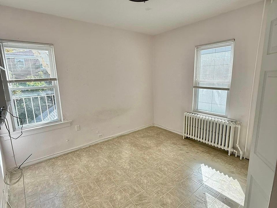 205 Bay 32 St Brooklyn NY Zillow
