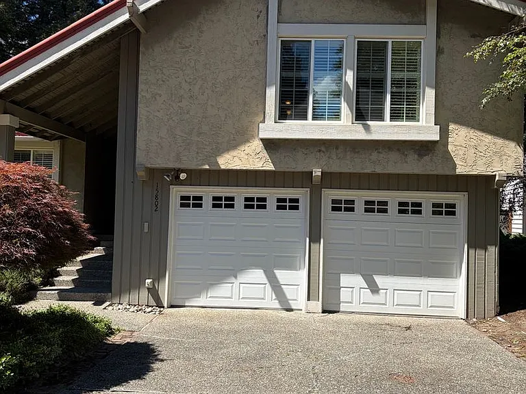 15802 SE 47th St — Photo 1