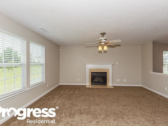 2nd image of 14017 Lawrence Farm Ln