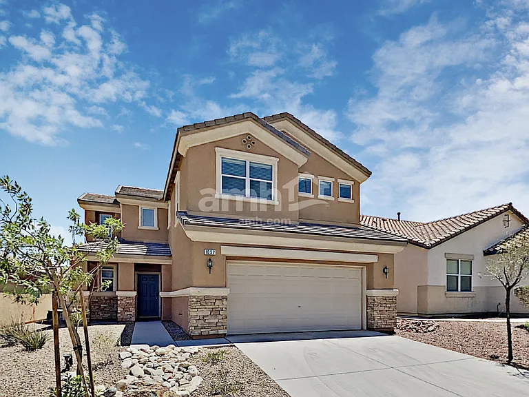1052 Crescent Falls St — Photo 1