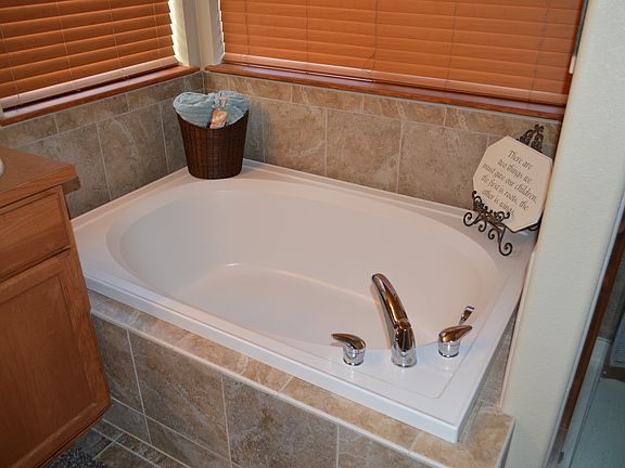 Master tub