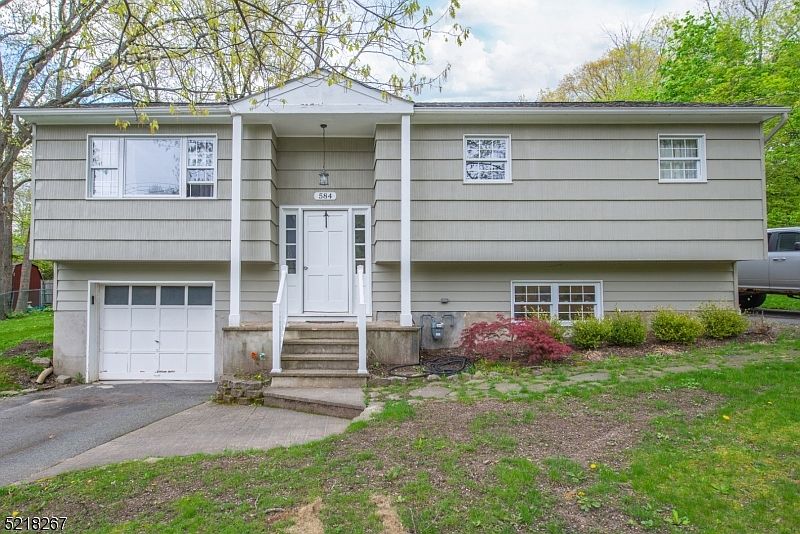 584 Ridge Rd, West Milford, NJ 07480 Zillow