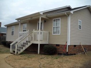 2401 Apache St, Greensboro, NC 27401