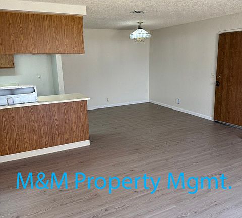 5th image of 6086 Thornwood Dr