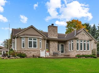 6729 Hickory Rd, West Bend, WI 53090