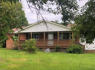 2207 Scalesville Rd, Summerfield, NC 27358