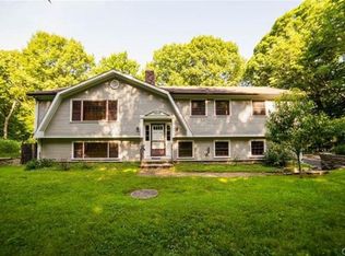 198 Beardsley Rd, Shelton, CT 06484