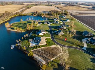 7091 N Lakeshore Dr, Greenfield, IN 46140