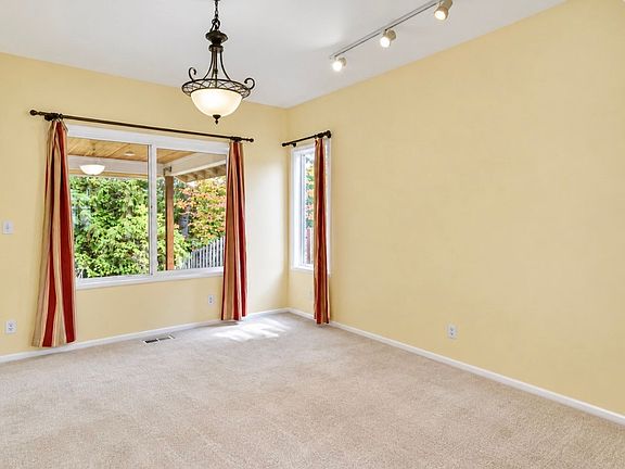 5th image of 12825 68th Ave SE