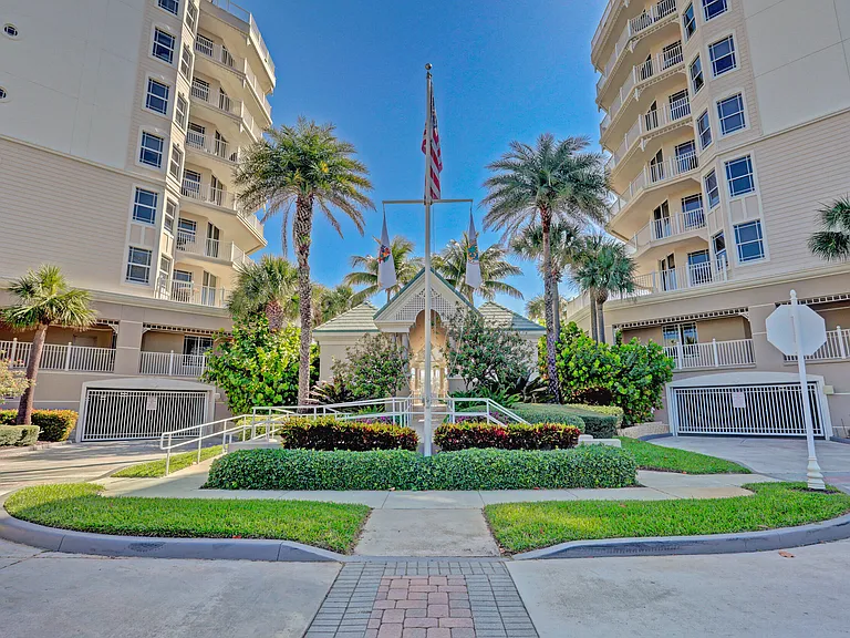 221 Ocean Grande Blvd #701 — Photo 51