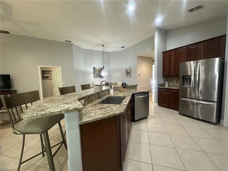 2004 Tarpon Bay Dr N #201 — Photo 13