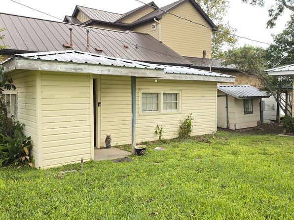 2848 River Oaks Dr #2