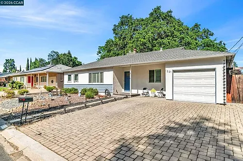 1331 Pear Dr Photo 1