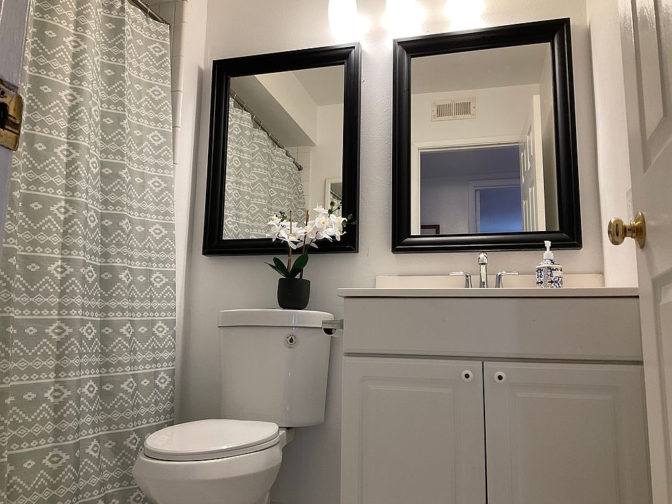 1st image of 396 Camino Elevado
