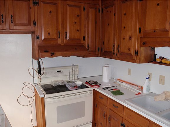 4th image of 188 Cornell Dr