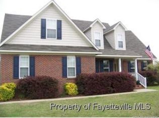 107 Breckenridge Dr, Raeford, NC 28376