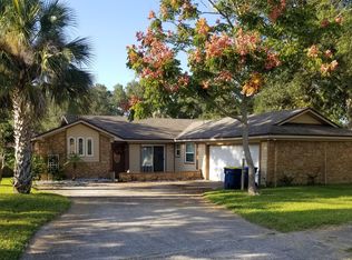 6015 Greenwillow Ct, Jacksonville, FL 32277