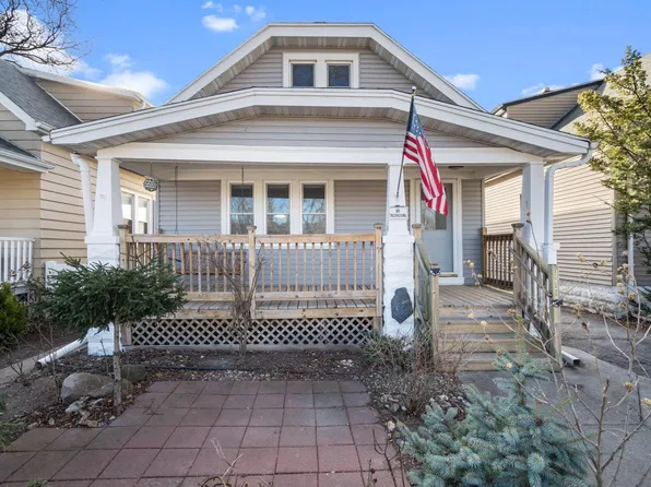 6907 Harvey AVENUE, Wauwatosa, WI 53213