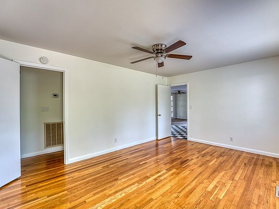 4th image of 118 Pleasant Dr