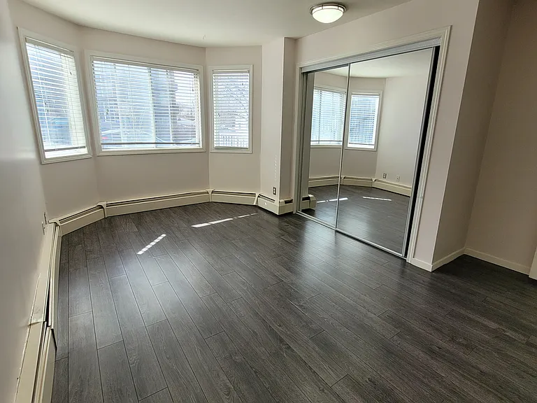 1919 17th Ave SW #307 — Photo 10