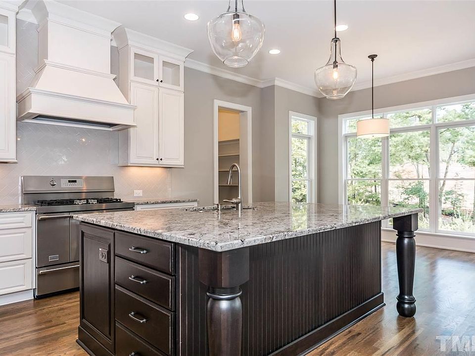 2nd image of 1204 Reservoir View Ln #38