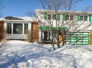 2300 W Glen Flora Ave, Waukegan, IL 60085