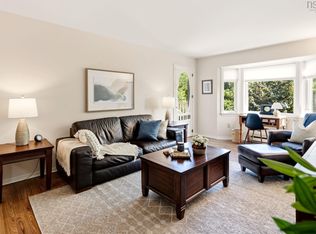 93 Kearney Lake Rd #406, Halifax, NS B3M4E7
