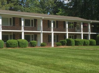 102 Boyd Dr #B, Flat Rock, NC 28731