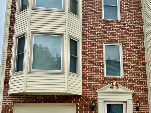 110 Sunny Hill Ct, Stafford, VA 22554