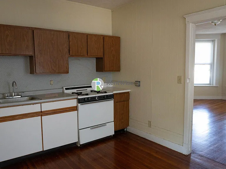 1114-1118 Commonwealth Ave — Photo 18