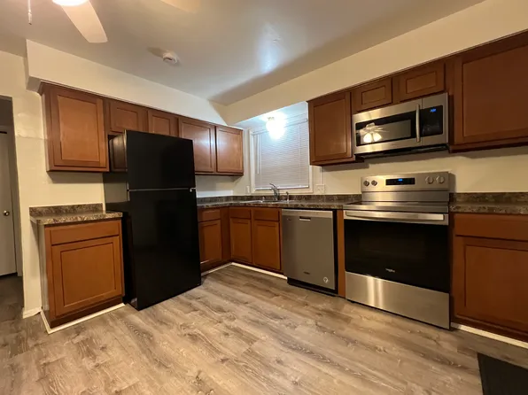 (undisclosed Address), Almont, MI 48003