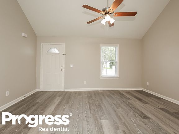 3rd image of 2101 Grove Mill Ct